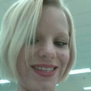 Meet your Posher, Queen